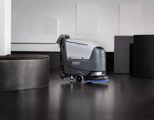 Nilfisk SC 500 FULL PKG Pro, 2 év garancia, 1 ingyenes karbantartási látogatás / év, max 250 üzemóra / év