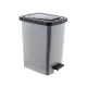 Slim Műanyag pedálos szemetes, ezüst/szürke, belső vödörrel 15L